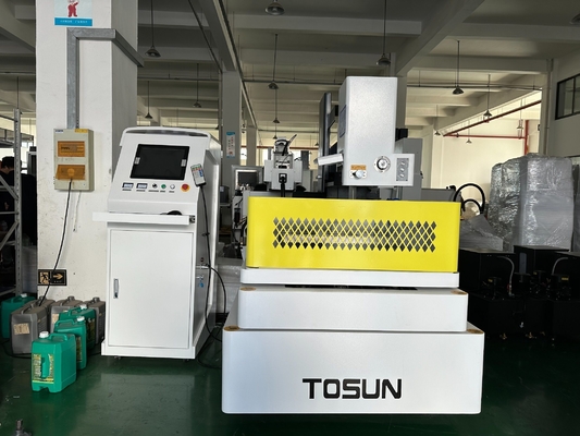 Высокоскоростной D400 Wire Cut EDM Machine с резкой с помощью резки в металлических CNC-инструментах