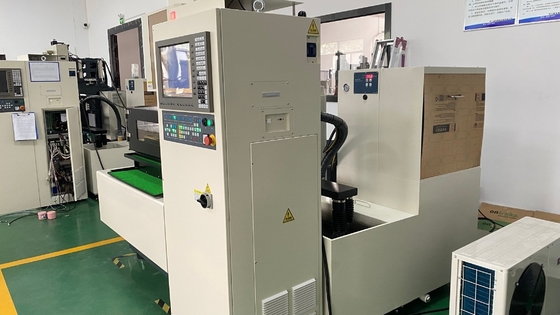 CNC латуниновой проволоки резать EDM Machine Swe53SL с супер хорошей гладкости