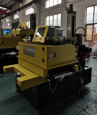 Машины для резки электронных проводов CNC S500 с линейным проводником