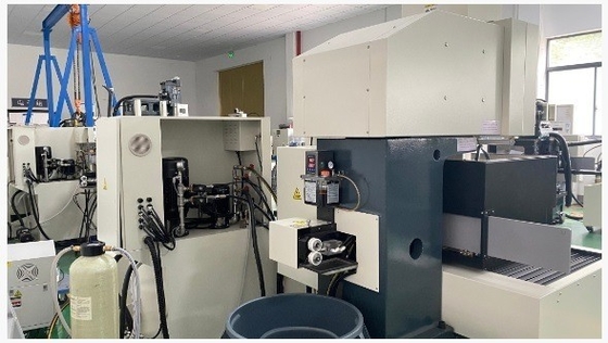 SWE65SL Спарк Работа CNC латуни резать проволоку EDM для крупномасштабного производства