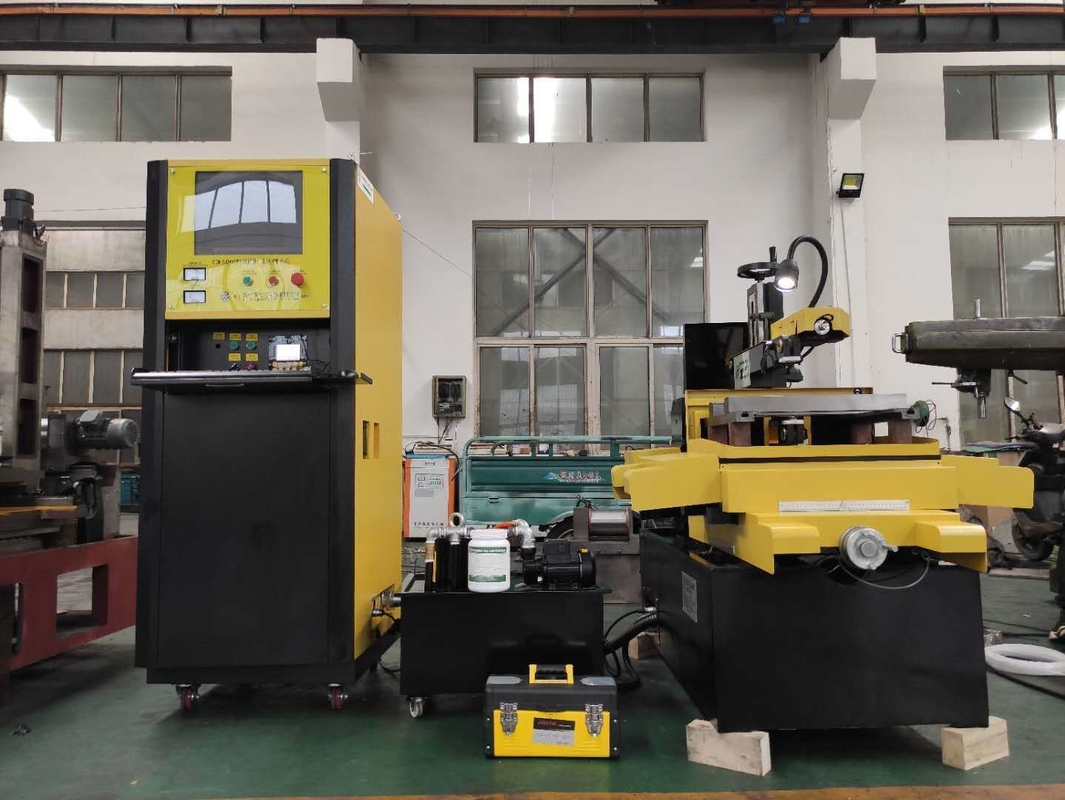 Послепродажное обслуживание CNC режущая драйверная машина EDM суперэкономичная Dk7725 для металла